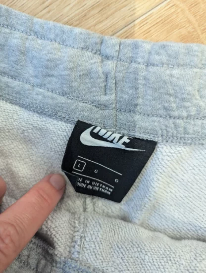 set de sport upcyclé piece unique nike